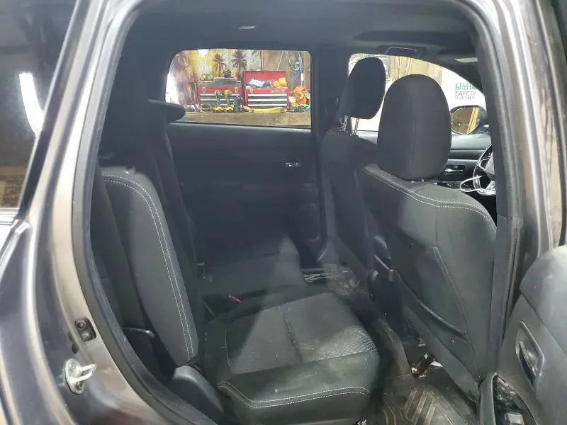 2018 MITSUBISHI OUTLANDER SE  