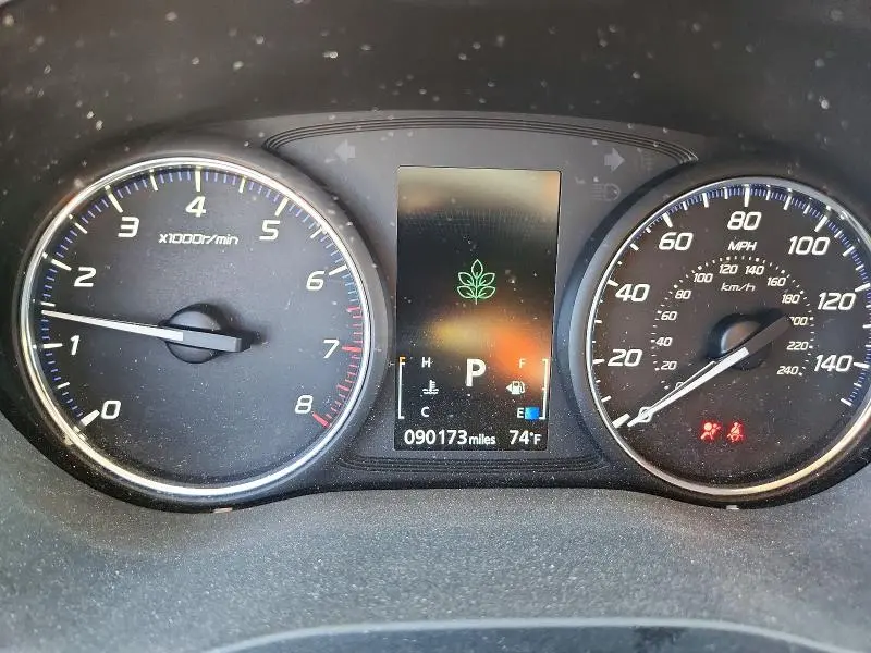 2019 MITSUBISHI OUTLANDER ES  