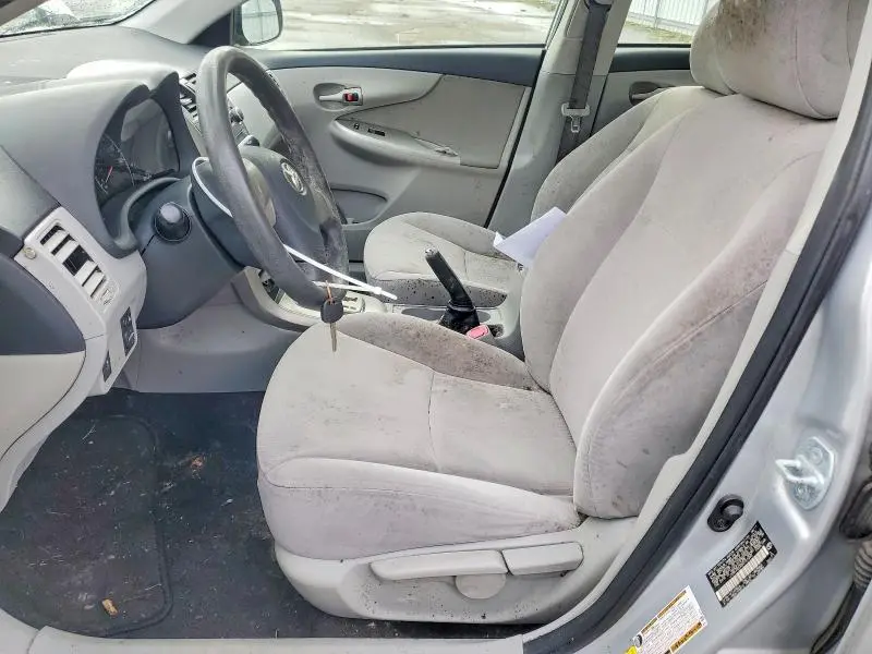 2011 TOYOTA COROLLA LE  