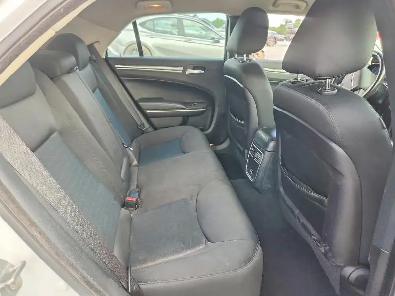 2019 CHRYSLER 300 TOURING  