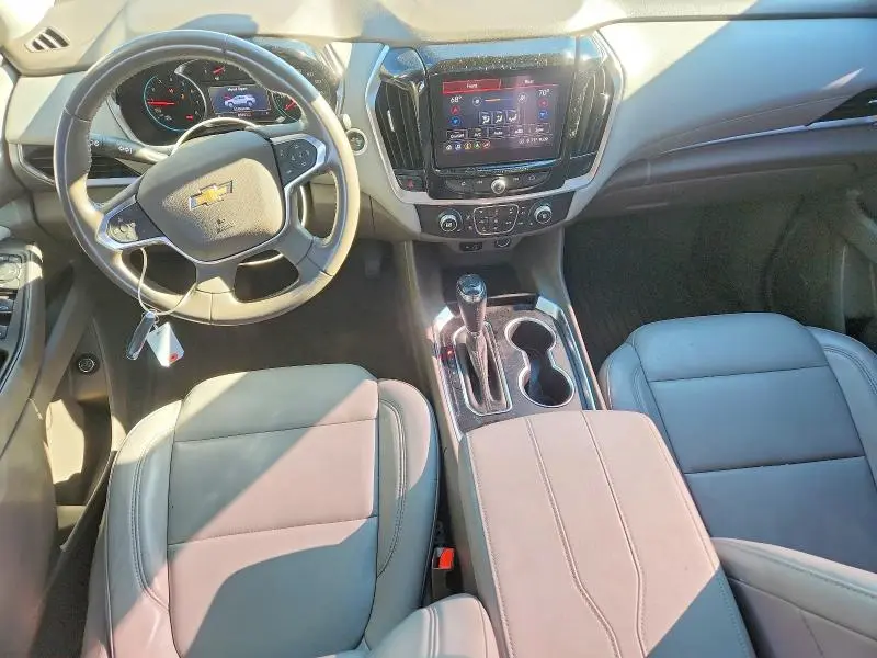 2020 CHEVROLET TRAVERSE LT  