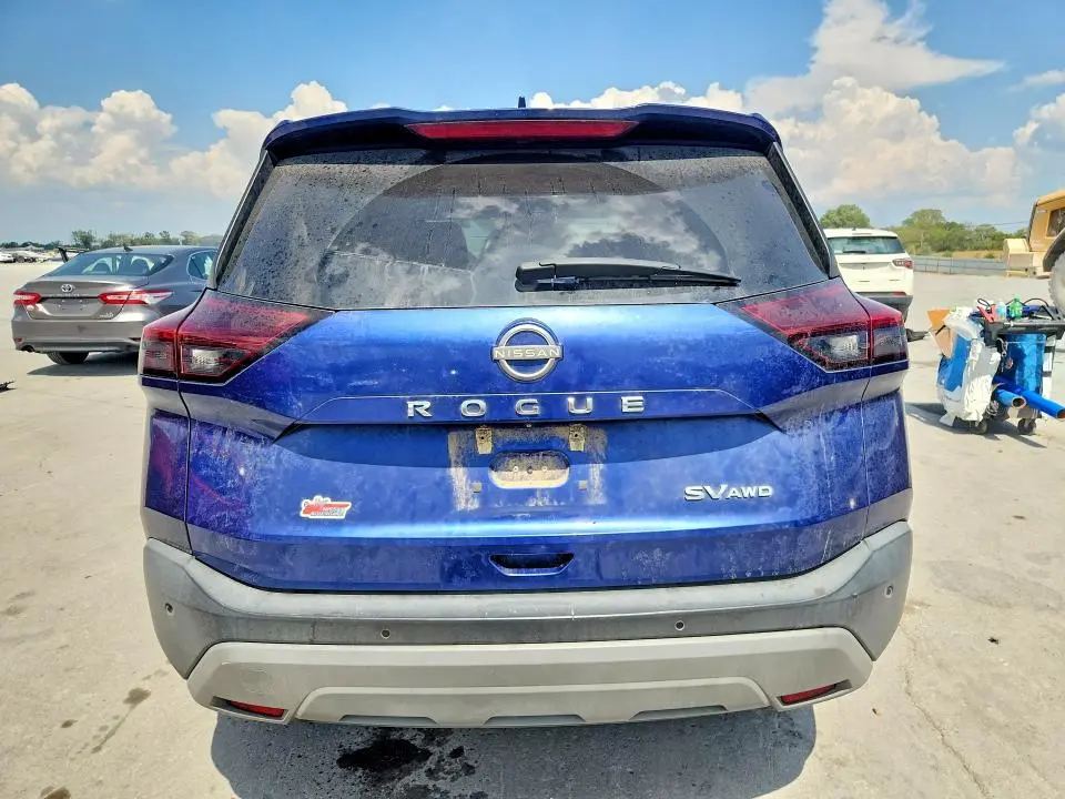 2022 NISSAN ROGUE SV  
