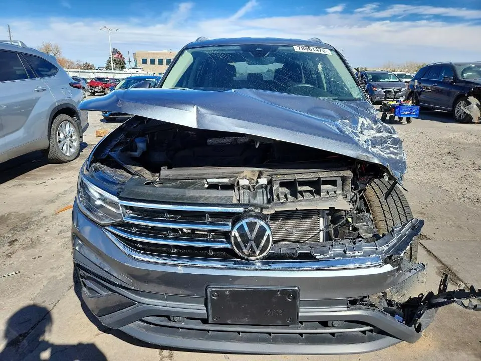 2023 VOLKSWAGEN TIGUAN SE  
