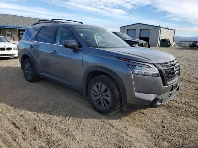2022 NISSAN PATHFINDER SV  