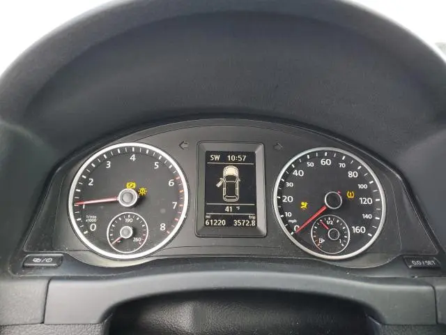 2013 VOLKSWAGEN TIGUAN S  