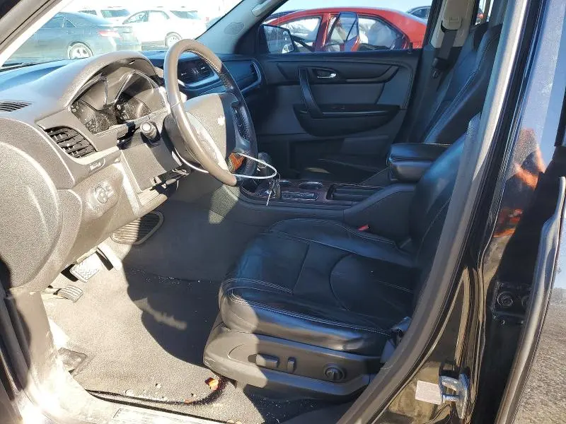 2013 CHEVROLET TRAVERSE LT  