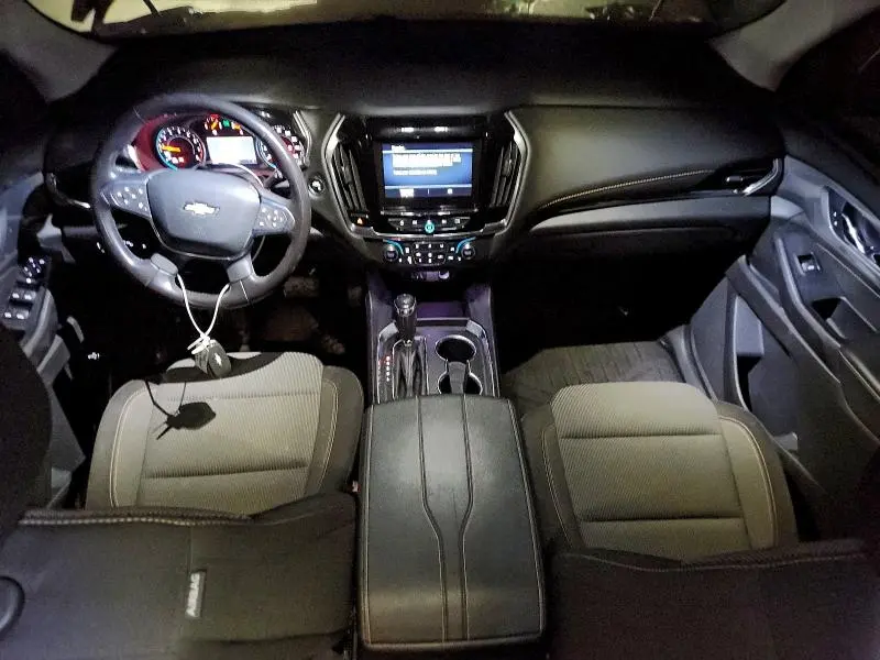 2020 CHEVROLET TRAVERSE LT  