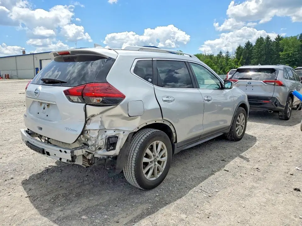 2019 NISSAN ROGUE SV  
