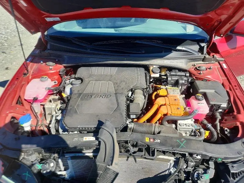 2025 HYUNDAI ELANTRA BLUE  