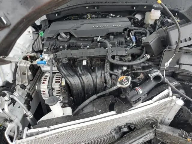 2025 HYUNDAI KONA SE  