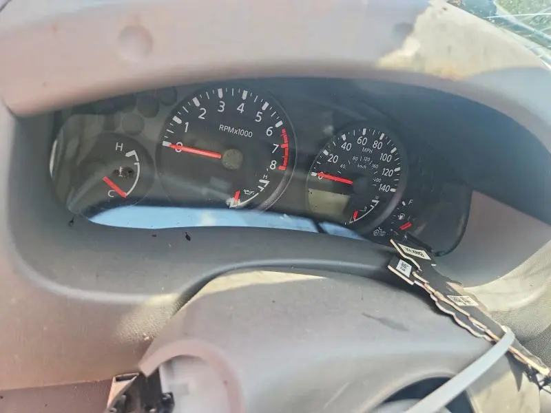 2016 NISSAN FRONTIER SV  