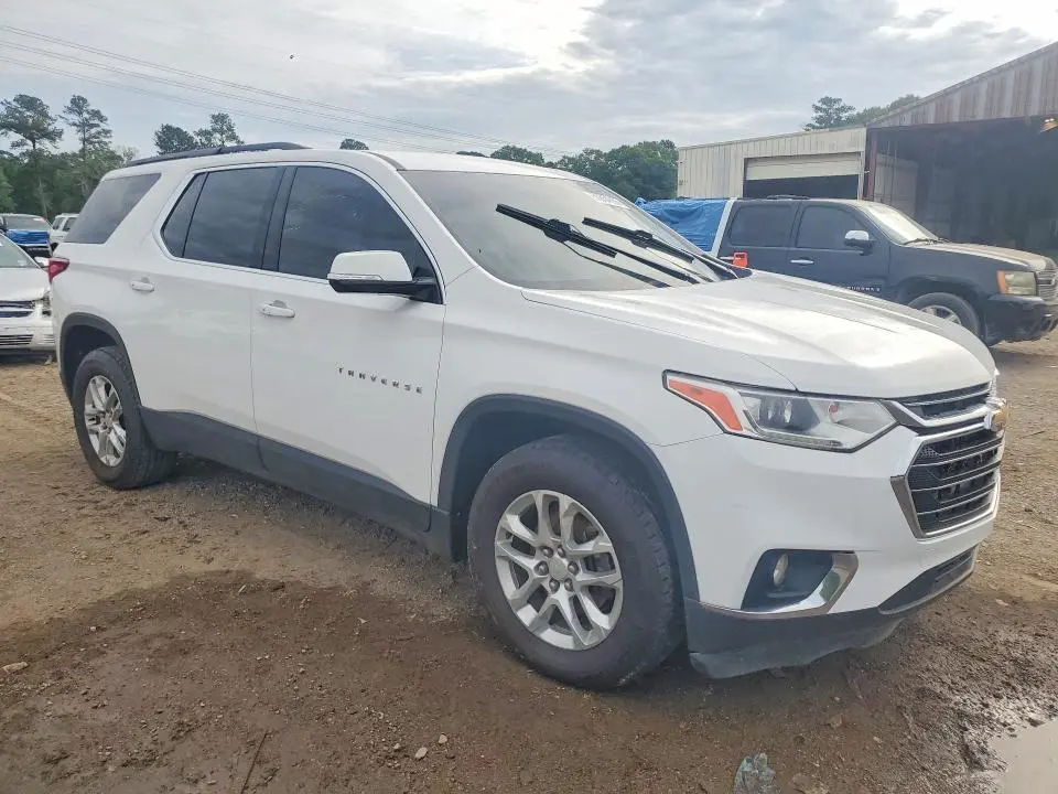 2019 CHEVROLET TRAVERSE LT  