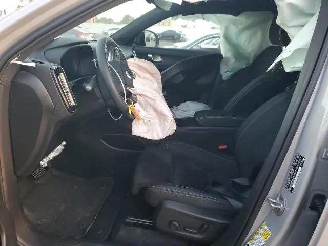 2024 VOLVO XC40 RECHARGE PLUS  