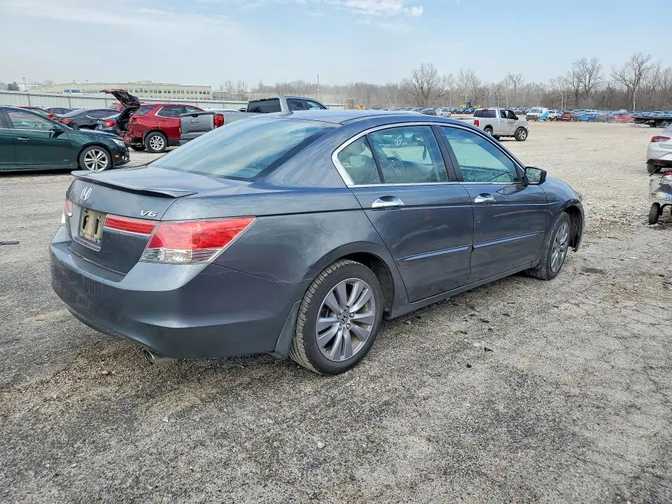 2011 HONDA ACCORD EXL  