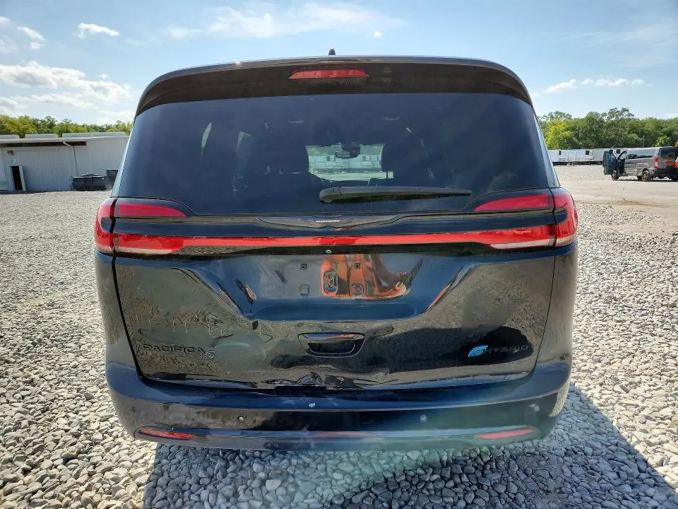 2023 CHRYSLER PACIFICA HYBRID TOURING L  