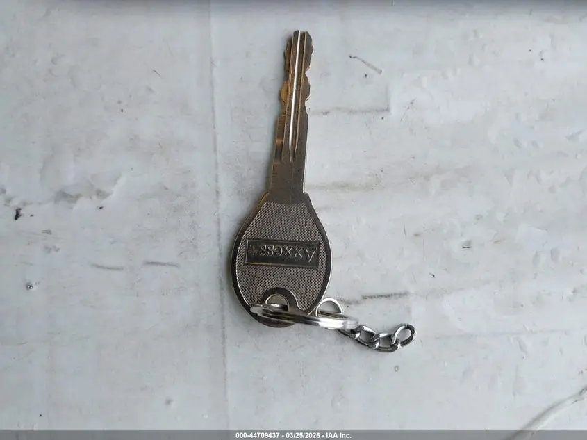 2017 NISSAN VERSA 1.6 S+