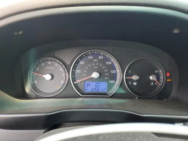 2012 HYUNDAI SANTA FE GLS  