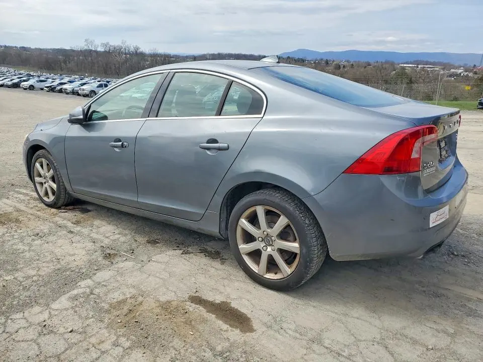 2016 VOLVO S60 PREMIER  