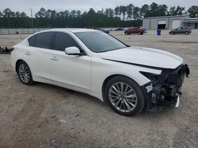 2022 INFINITI Q50 LUXE  