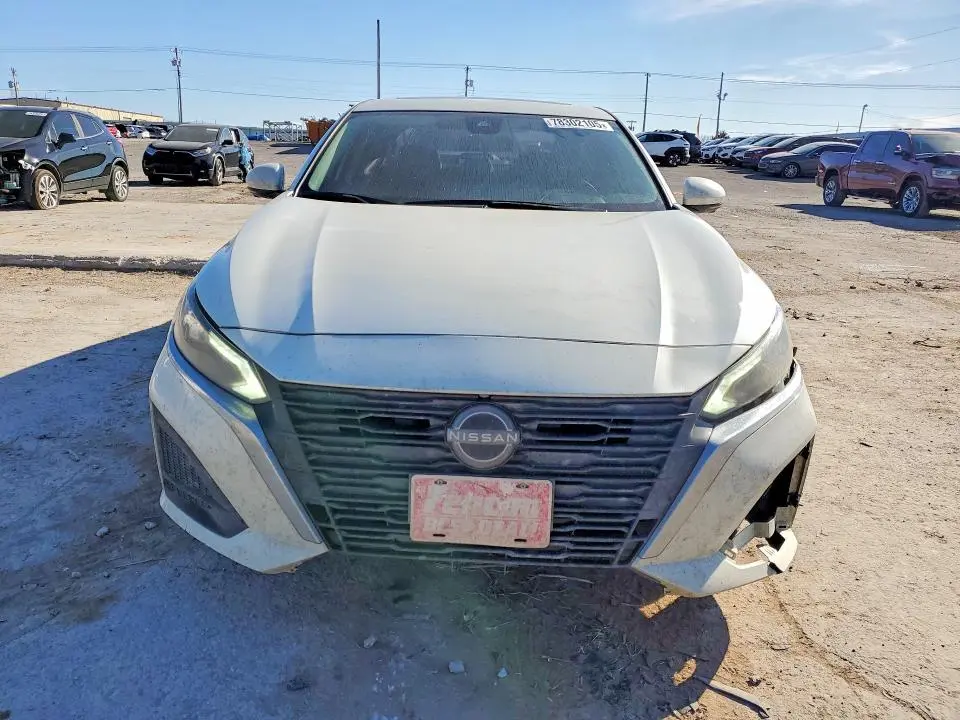 2023 NISSAN ALTIMA SL  