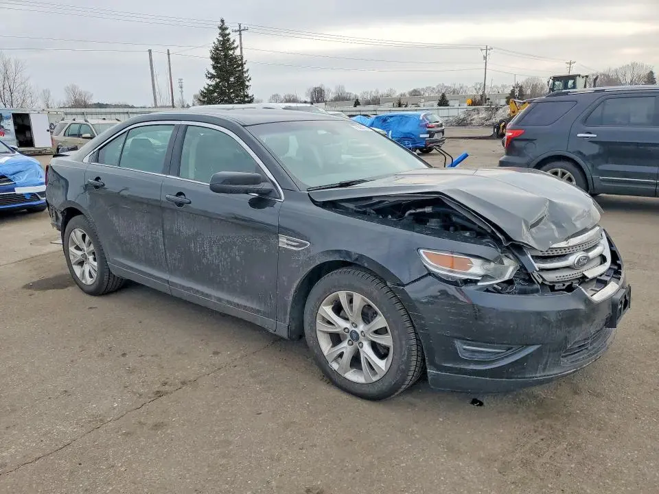 2011 FORD TAURUS 4D   