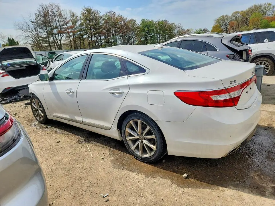 2017 HYUNDAI AZERA BASE  