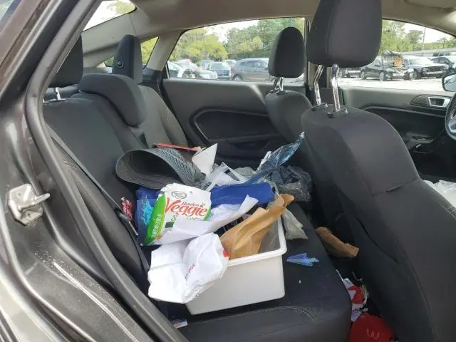 2016 FORD FIESTA SE  