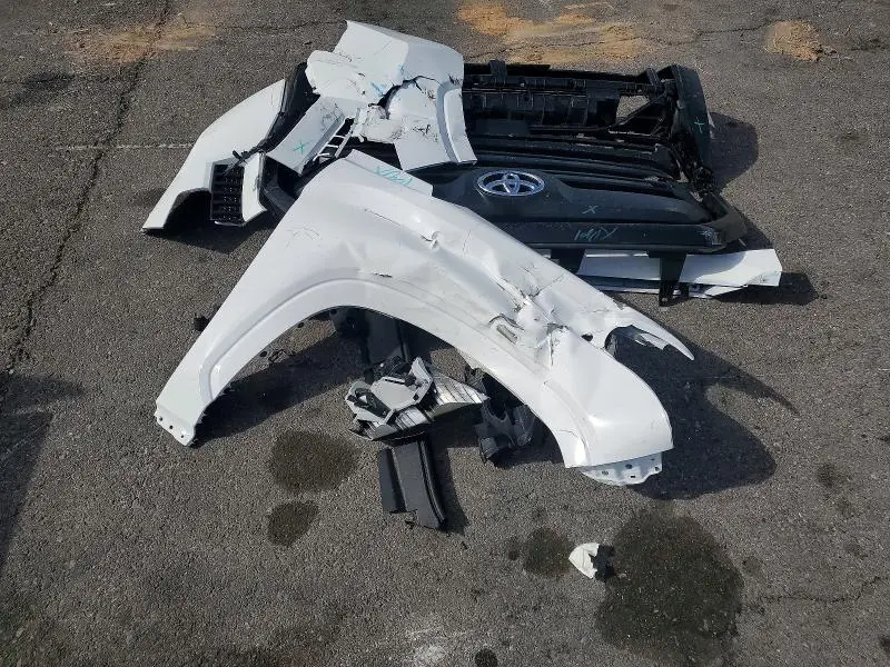 2026 TOYOTA TUNDRA SR  