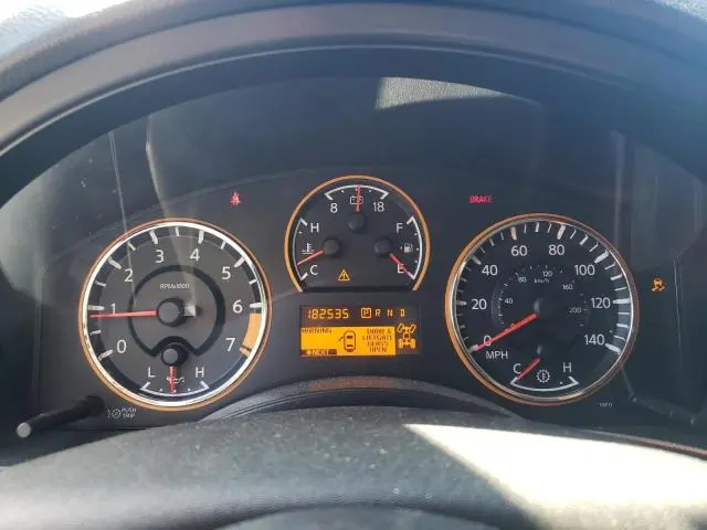 2012 NISSAN ARMADA SV  