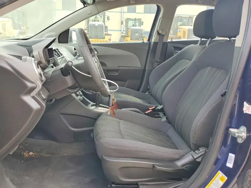 2016 CHEVROLET SONIC LT  