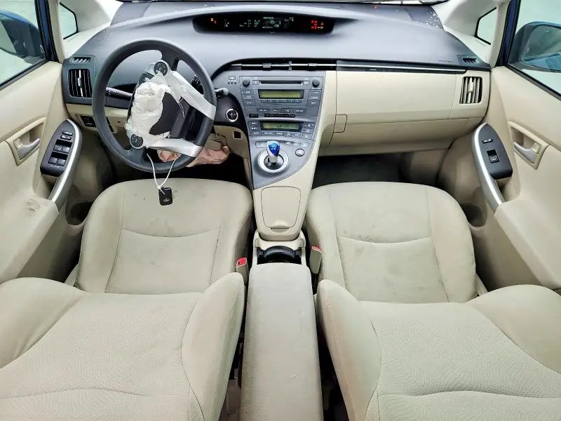 2010 TOYOTA PRIUS II  