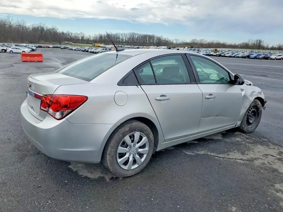 2014 CHEVROLET CRUZE LS  