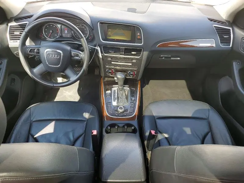 2010 AUDI Q5 PREMIUM PLUS  