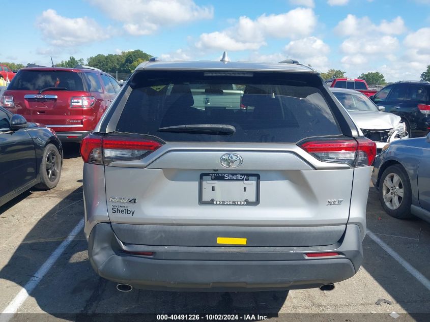 2021 TOYOTA RAV4 XLE