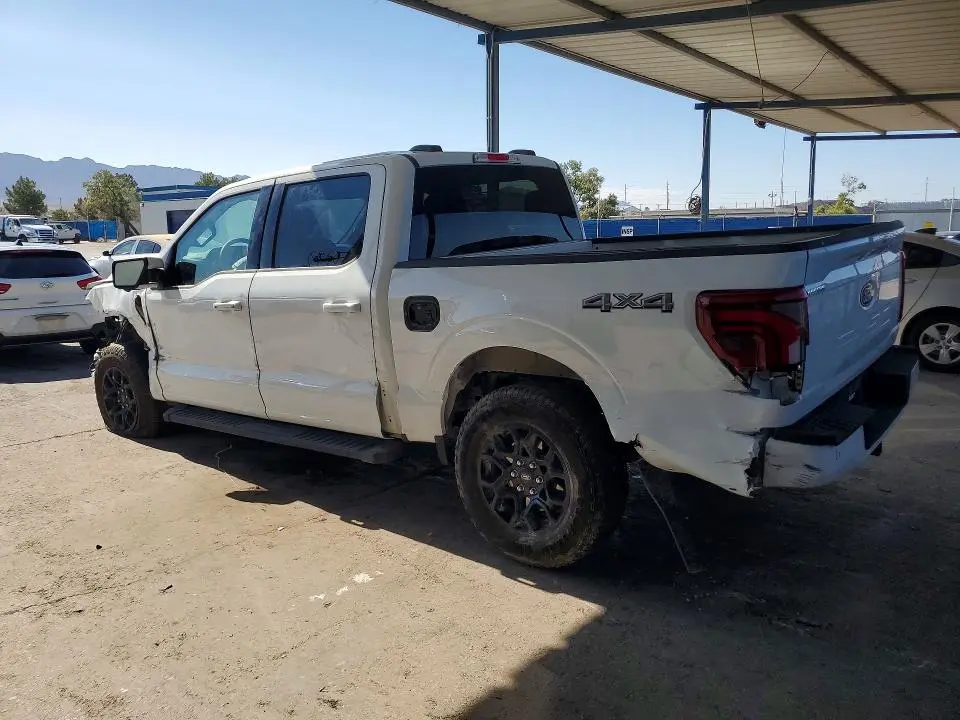 2025 FORD F150 LARIAT 4WD 5.0L V8 CREW CAB
