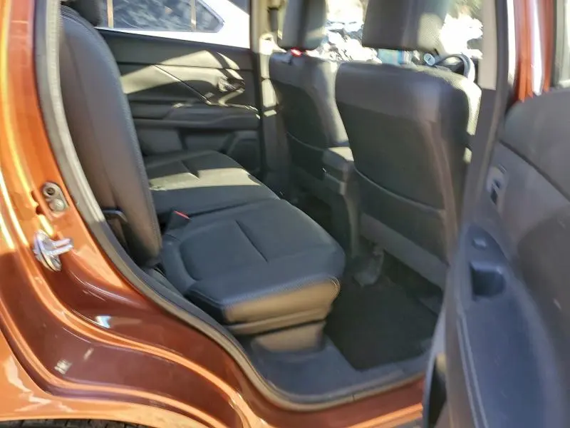 2014 MITSUBISHI OUTLANDER GT  