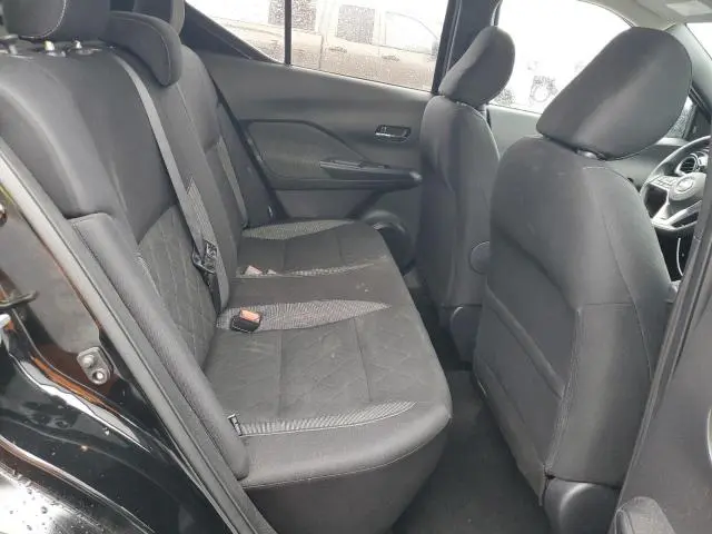 2020 NISSAN KICKS SV  