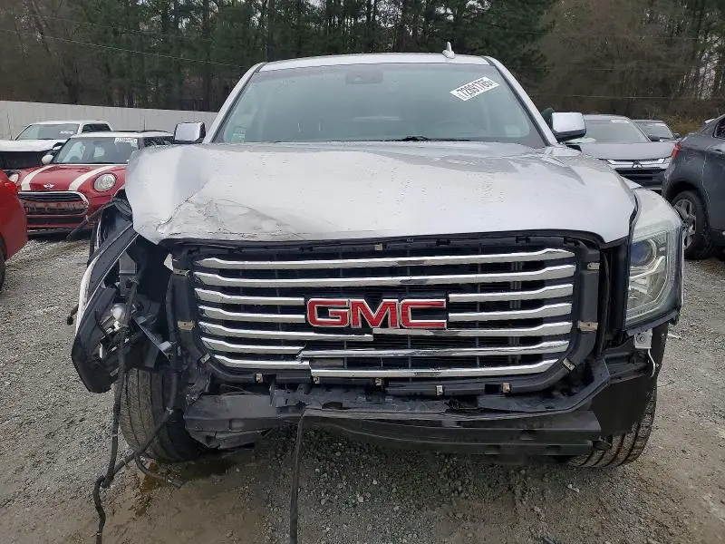 2016 GMC YUKON SLE  