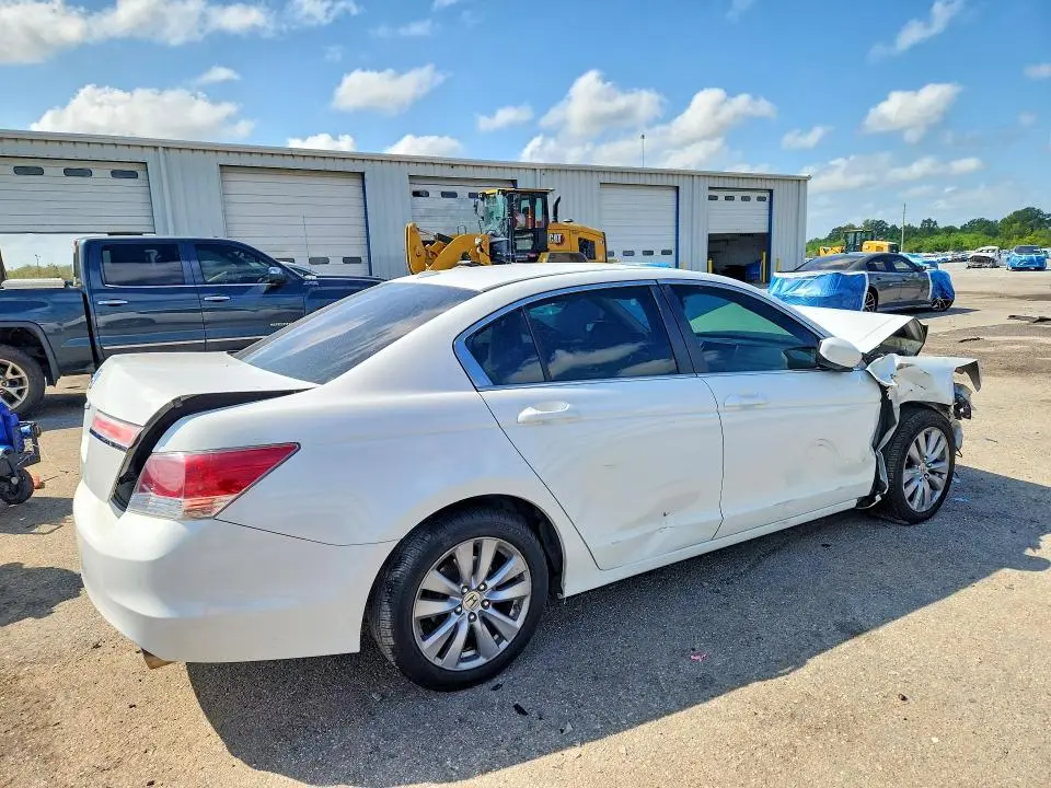 2011 HONDA ACCORD EXL  