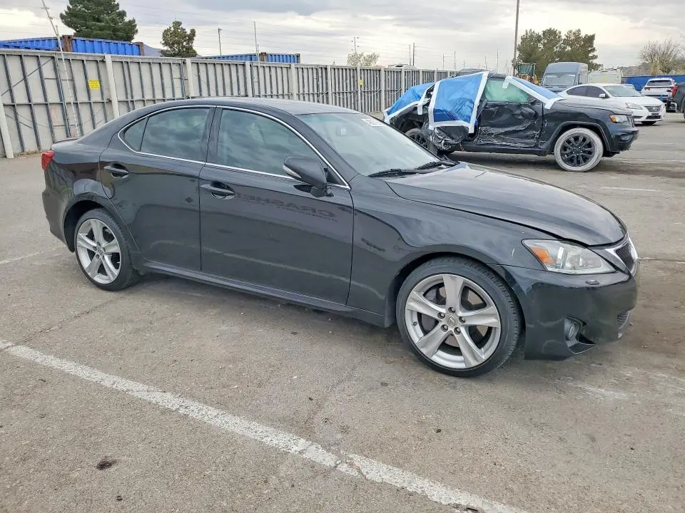 2011 LEXUS IS 350  