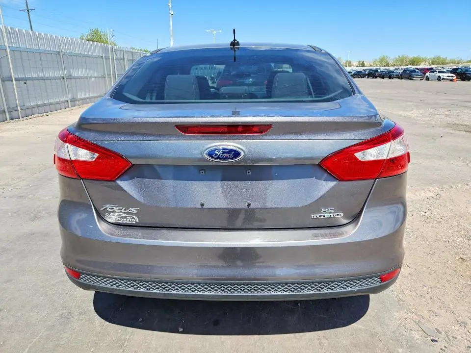 2013 FORD FOCUS SE  