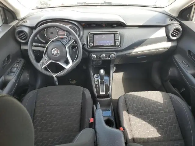 2021 NISSAN KICKS S  