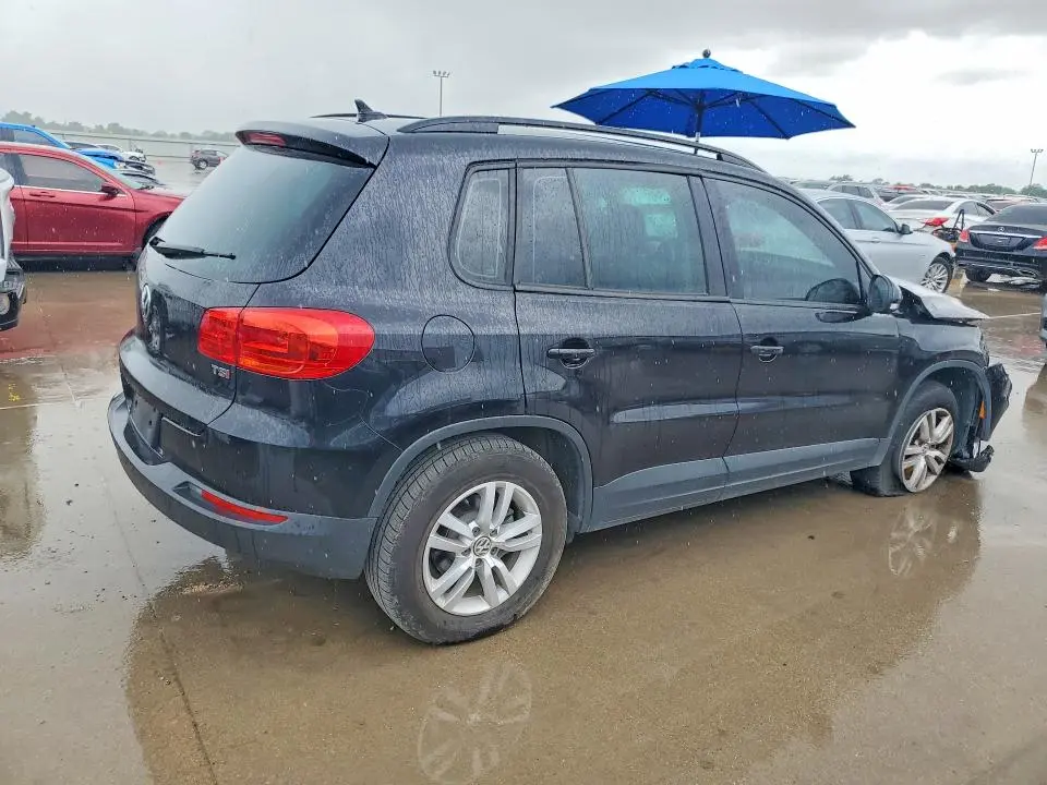 2017 VOLKSWAGEN TIGUAN   