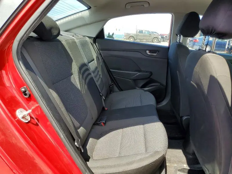 2019 HYUNDAI ACCENT SE  