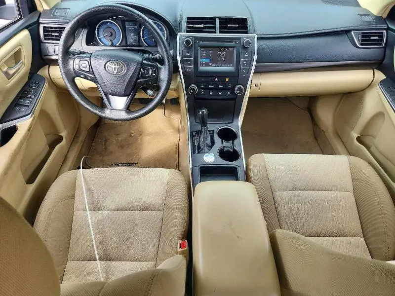 2017 TOYOTA CAMRY LE  