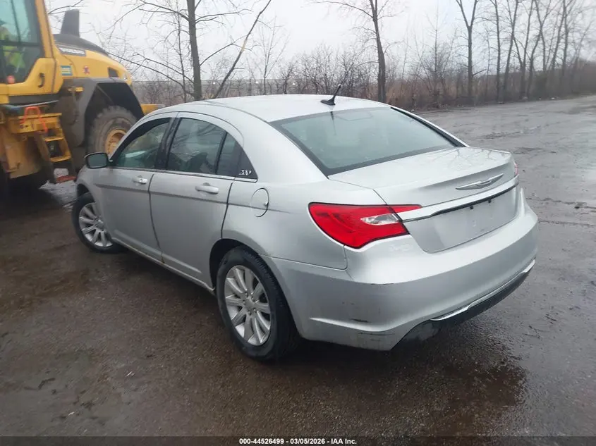 2011 CHRYSLER 200 TOURING