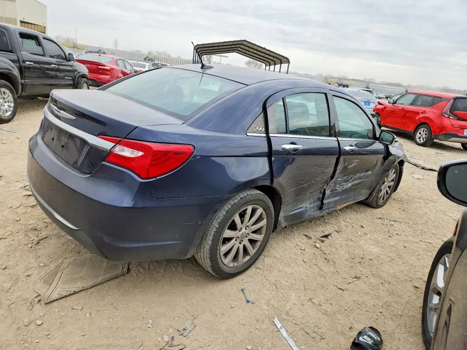 2013 CHRYSLER 200 LIMITED  