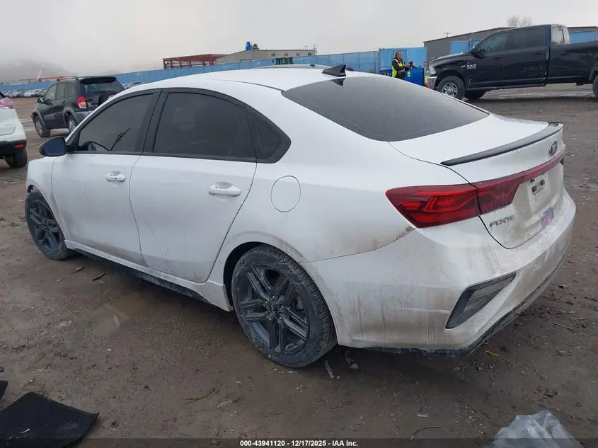 2021 KIA FORTE GT-LINE