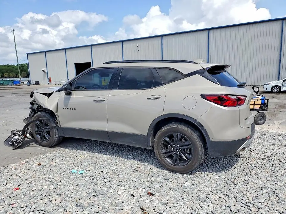 2021 CHEVROLET BLAZER 2LT  
