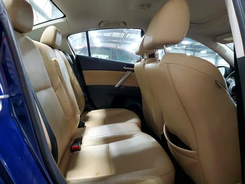 2012 MAZDA 3 I  